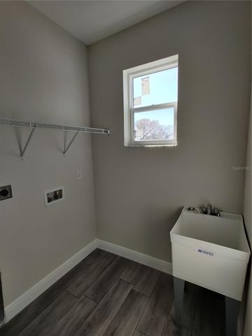 3915 W ROBSON STREET W, Tampa, FL 33614