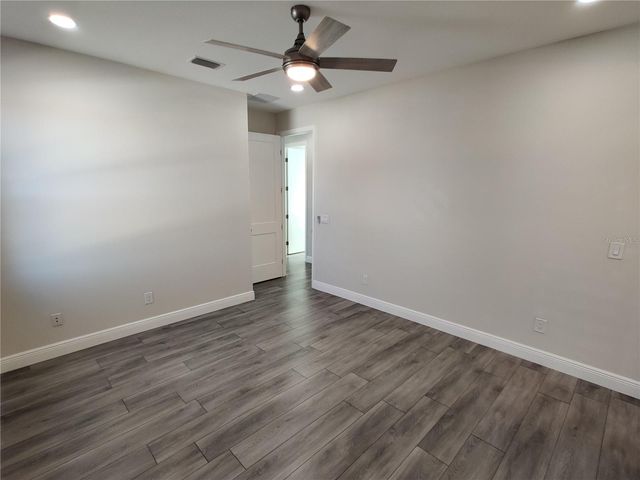 3915 W ROBSON STREET W, Tampa, FL 33614