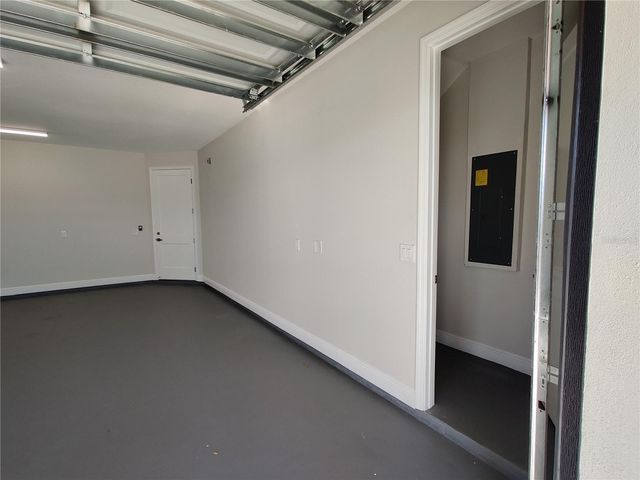 3915 W ROBSON STREET W, Tampa, FL 33614