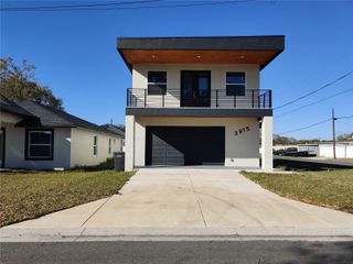 3915 W ROBSON STREET W, Tampa, FL 33614