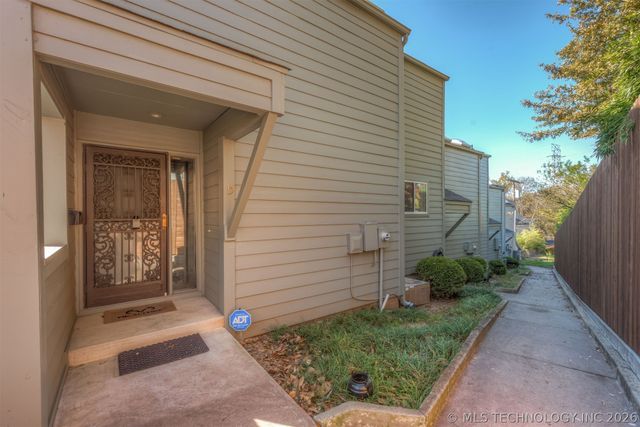 1410 S Houston Avenue D, Tulsa, OK 74127