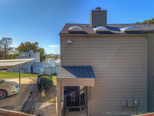 1410 S Houston Avenue D, Tulsa, OK 74127