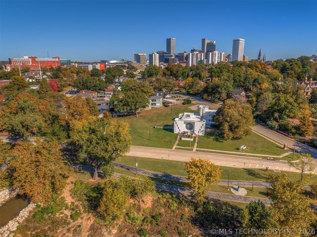 1410 S Houston Avenue D, Tulsa, OK 74127