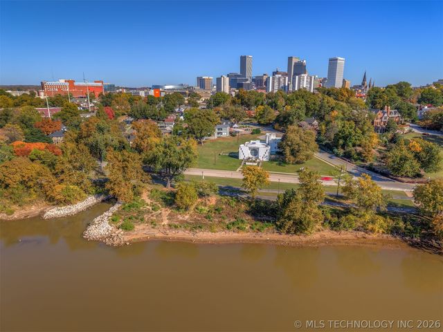 1410 S Houston Avenue D, Tulsa, OK 74127
