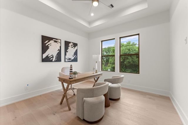 710 E 18th Street, Houston, TX 77008