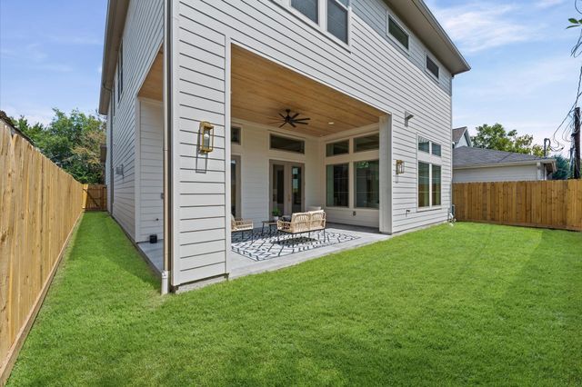 710 E 18th Street, Houston, TX 77008