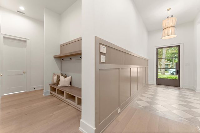 710 E 18th Street, Houston, TX 77008