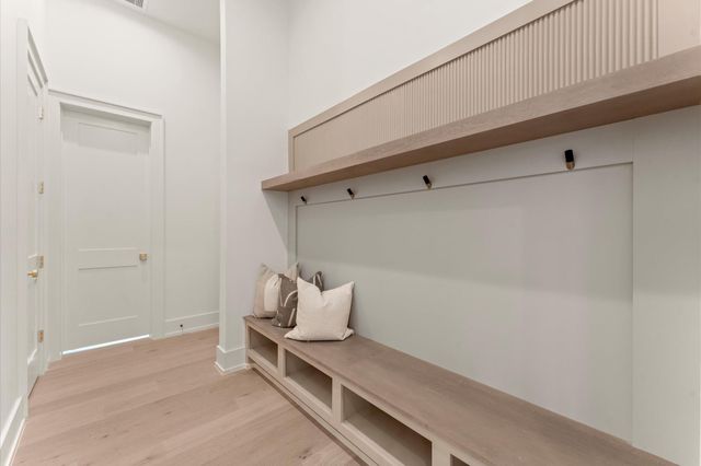 710 E 18th Street, Houston, TX 77008