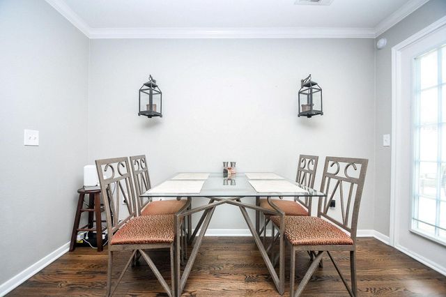 2332 Winrock Boulevard 161, Houston, TX 77057