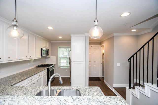 2332 Winrock Boulevard 161, Houston, TX 77057