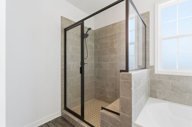 107 Bowwater Pl, Gallatin, TN 37066