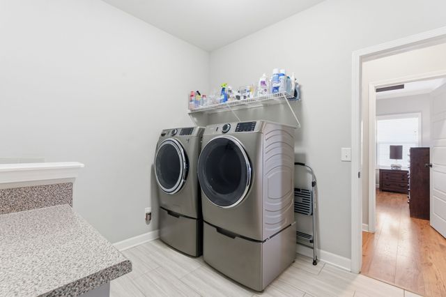 107 Bowwater Pl, Gallatin, TN 37066