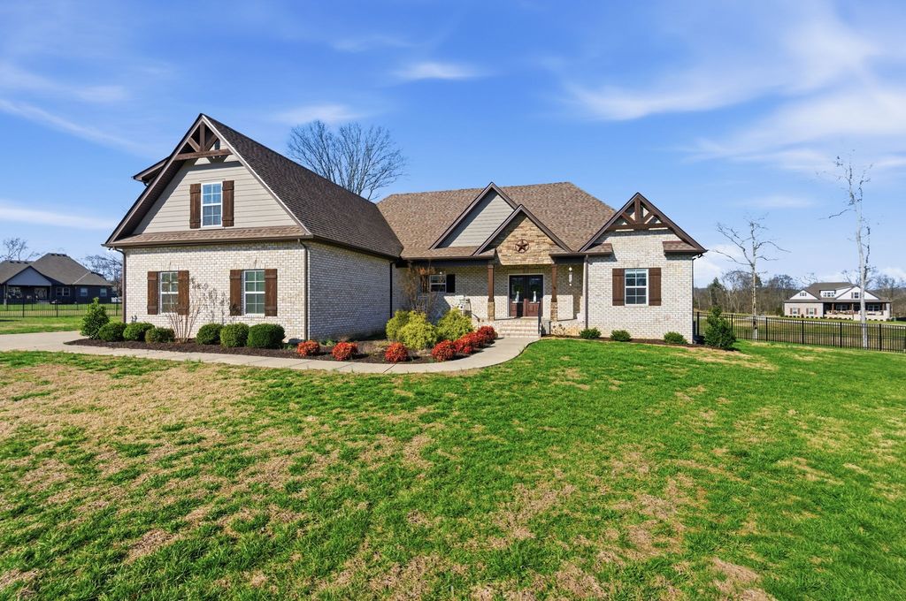 107 Bowwater Pl, Gallatin, TN 37066
