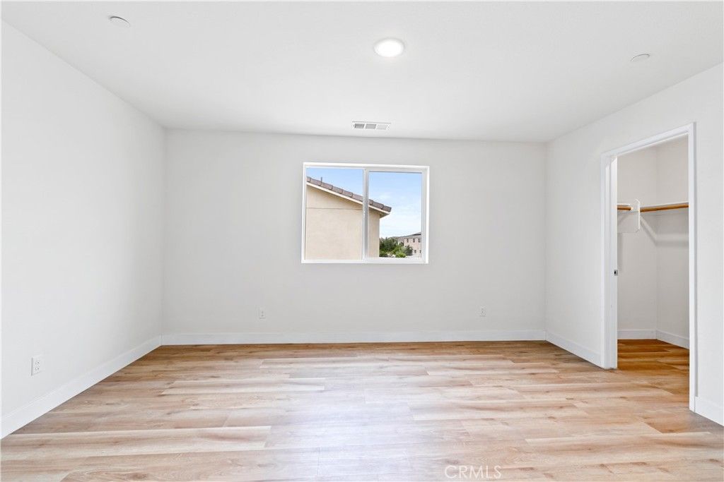 Image 33 of property listing at 11649 Pansy, Jurupa Valley, CA 91752