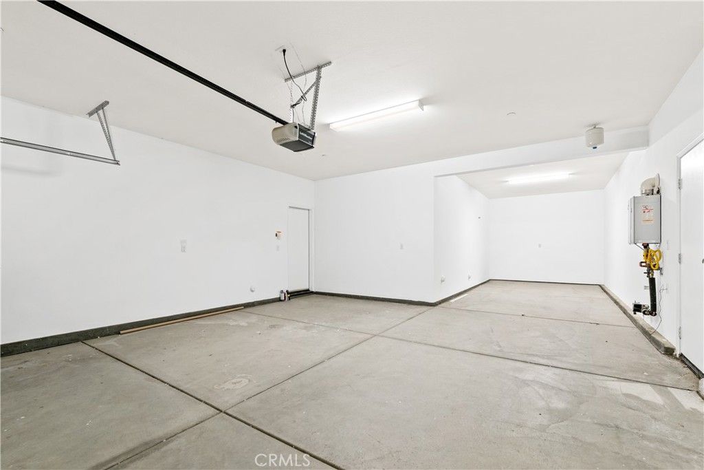 Image 35 of property listing at 11649 Pansy, Jurupa Valley, CA 91752