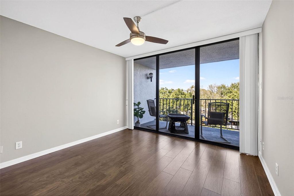 Image 23 of property listing at 3211 W SWANN AVENUE 502, Tampa, FL 33609