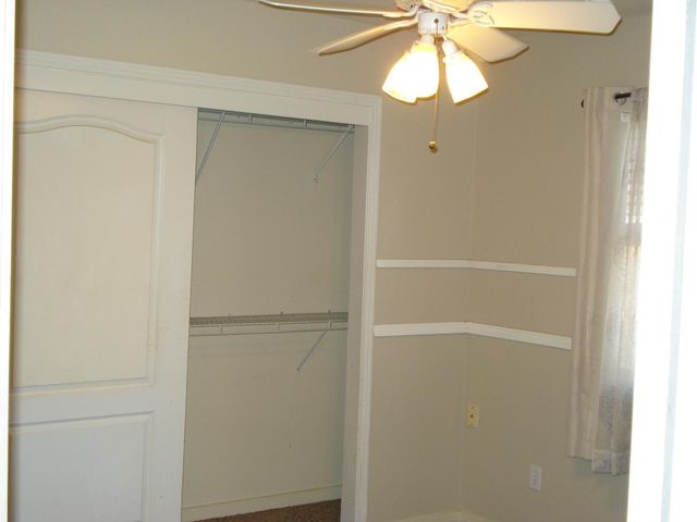 8059 N Rowell Avenue, Fresno, CA 93720