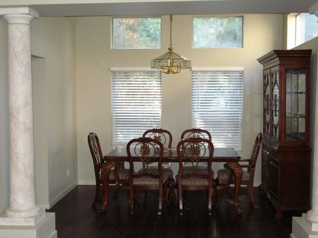 8059 N Rowell Avenue, Fresno, CA 93720