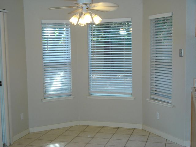 8059 N Rowell Avenue, Fresno, CA 93720