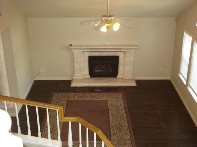 8059 N Rowell Avenue, Fresno, CA 93720