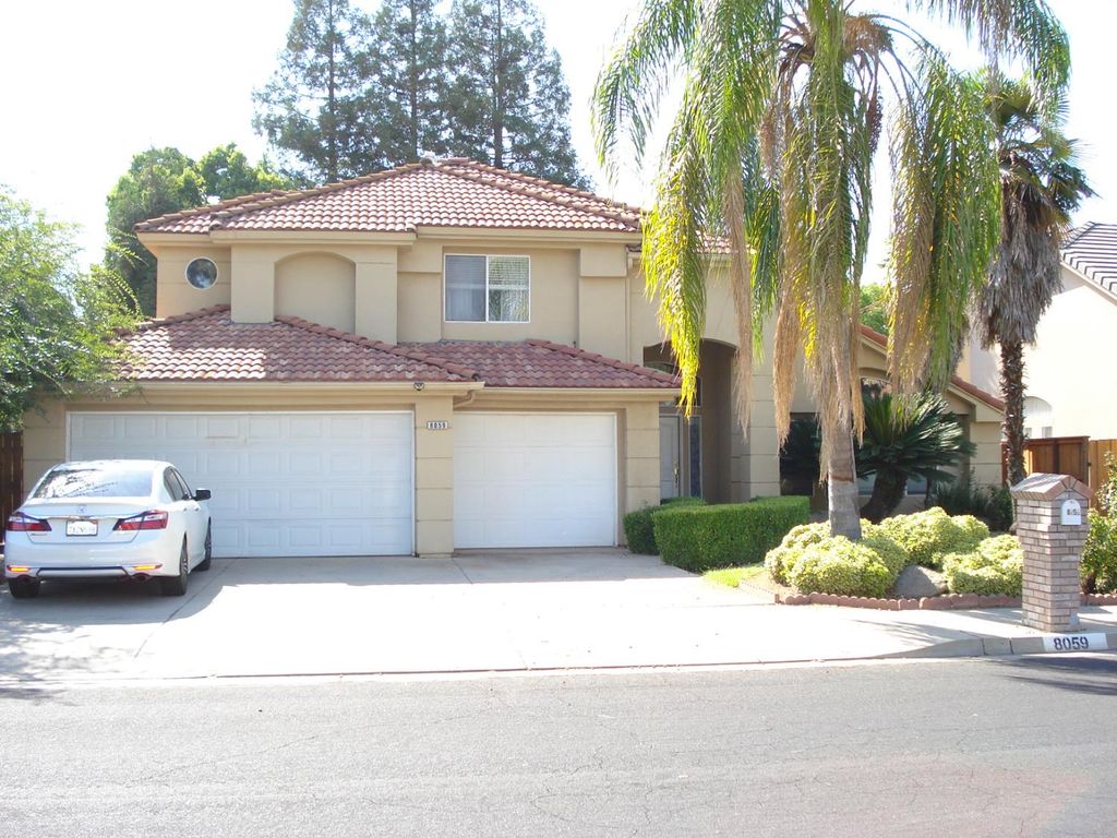 8059 N Rowell Avenue, Fresno, CA 93720