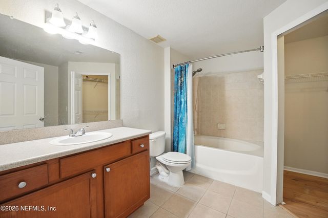 8550 TOUCHTON Road 2032, Jacksonville, FL 32216