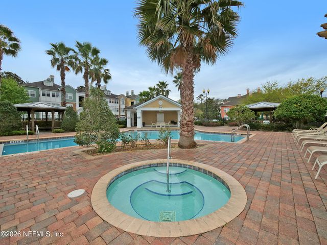 8550 TOUCHTON Road 2032, Jacksonville, FL 32216