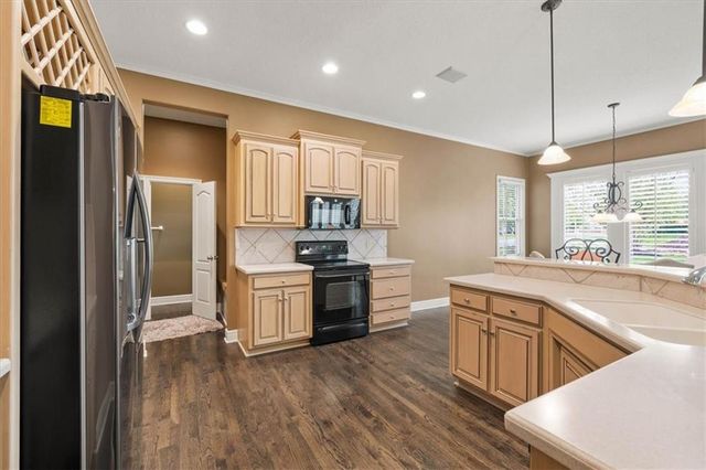 14961 S Glen Eyrie Street, Olathe, KS 66061