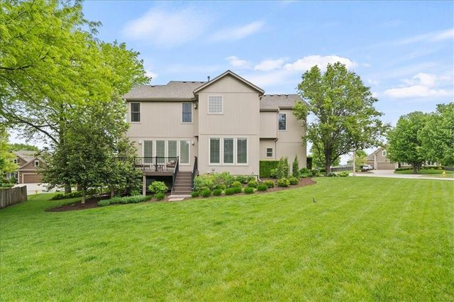 14961 S Glen Eyrie Street, Olathe, KS 66061