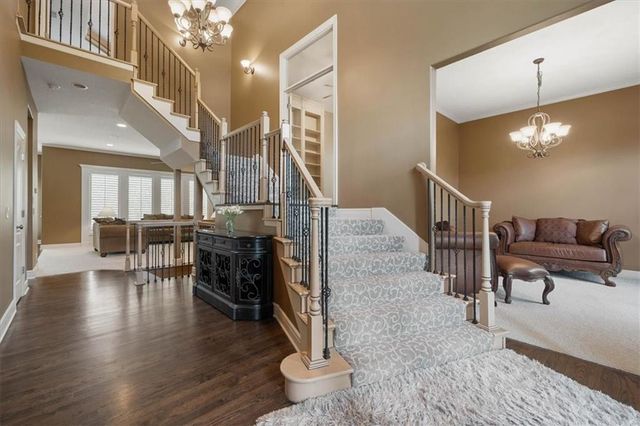 14961 S Glen Eyrie Street, Olathe, KS 66061