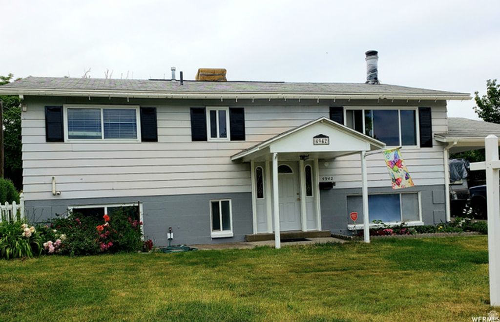 4942 SOUTHRIDGE DR, Taylorsville, UT 84129