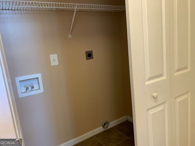 2195 Clayton Ridge, Lithonia, GA 30058