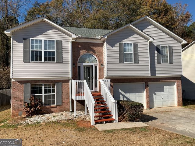 2195 Clayton Ridge, Lithonia, GA 30058