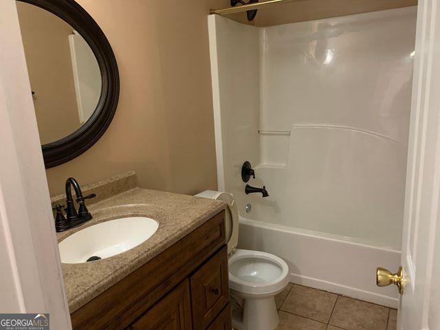 2195 Clayton Ridge, Lithonia, GA 30058