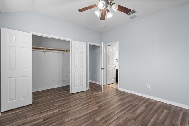 5036 Lexington Meadow LN, Del Valle, TX 78617