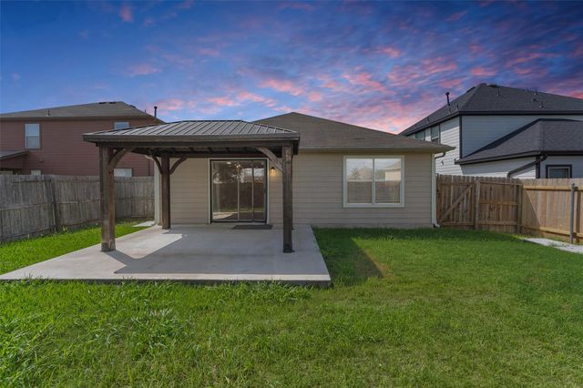 5036 Lexington Meadow LN, Del Valle, TX 78617