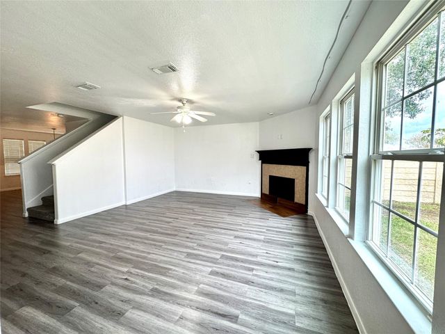 8435 Resada Park Lane, Richmond, TX 77407