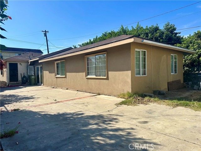 13608 Yukon Avenue, Hawthorne, CA 90250