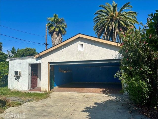 13608 Yukon Avenue, Hawthorne, CA 90250
