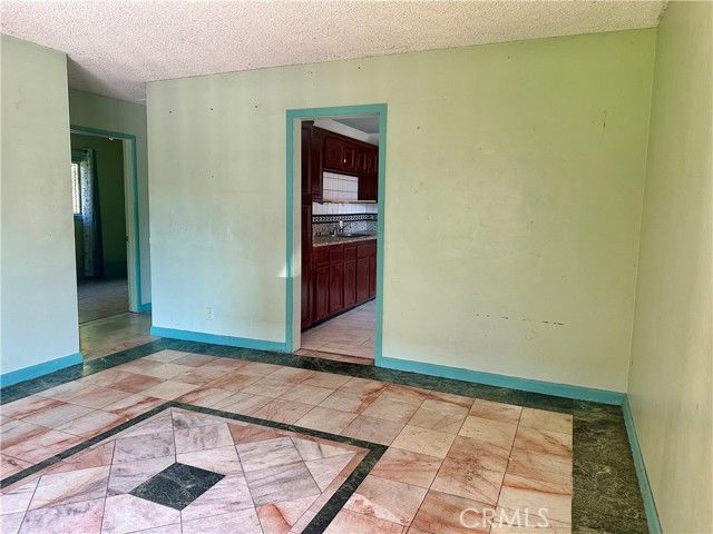 13608 Yukon Avenue, Hawthorne, CA 90250