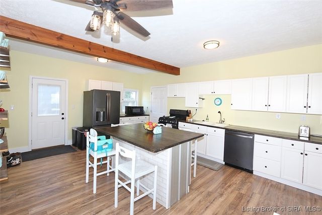 1748 E Oak Street, New Albany, IN 47150