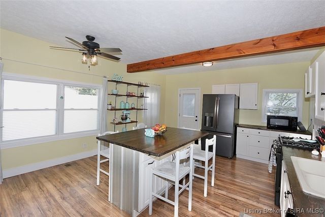 1748 E Oak Street, New Albany, IN 47150