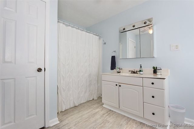 1748 E Oak Street, New Albany, IN 47150