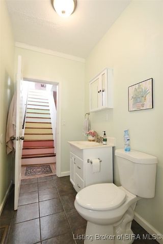 1748 E Oak Street, New Albany, IN 47150