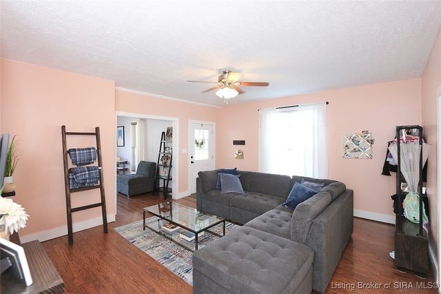 1748 E Oak Street, New Albany, IN 47150