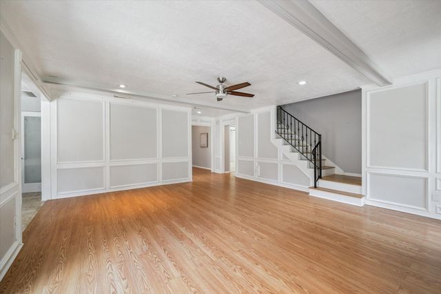 1711 Chestnut Ridge Road, Kingwood, TX 77339