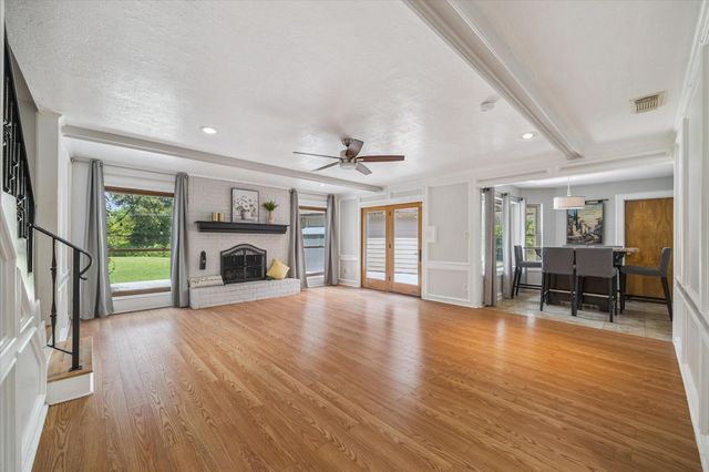 1711 Chestnut Ridge Road, Kingwood, TX 77339