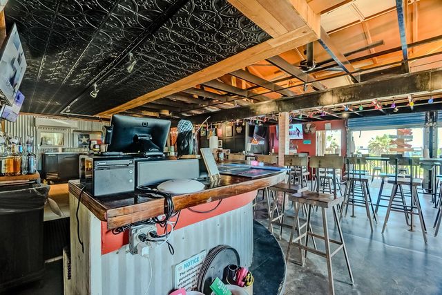 1035 Tx-87, Crystal Beach, TX 77650
