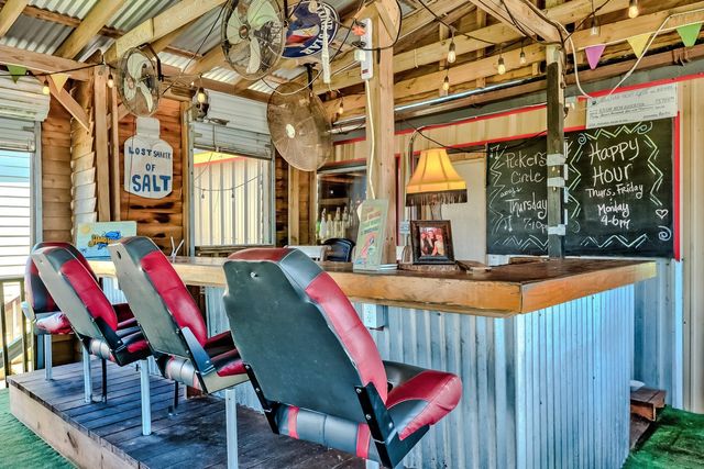 1035 Tx-87, Crystal Beach, TX 77650