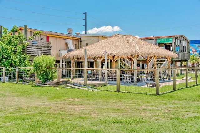 1035 Tx-87, Crystal Beach, TX 77650